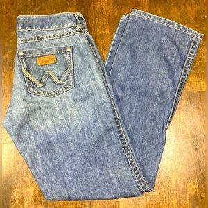Wrangler Mae Jeans Premium Patch Low Rise Boot Cut 09MWZBF 3/4 x 32